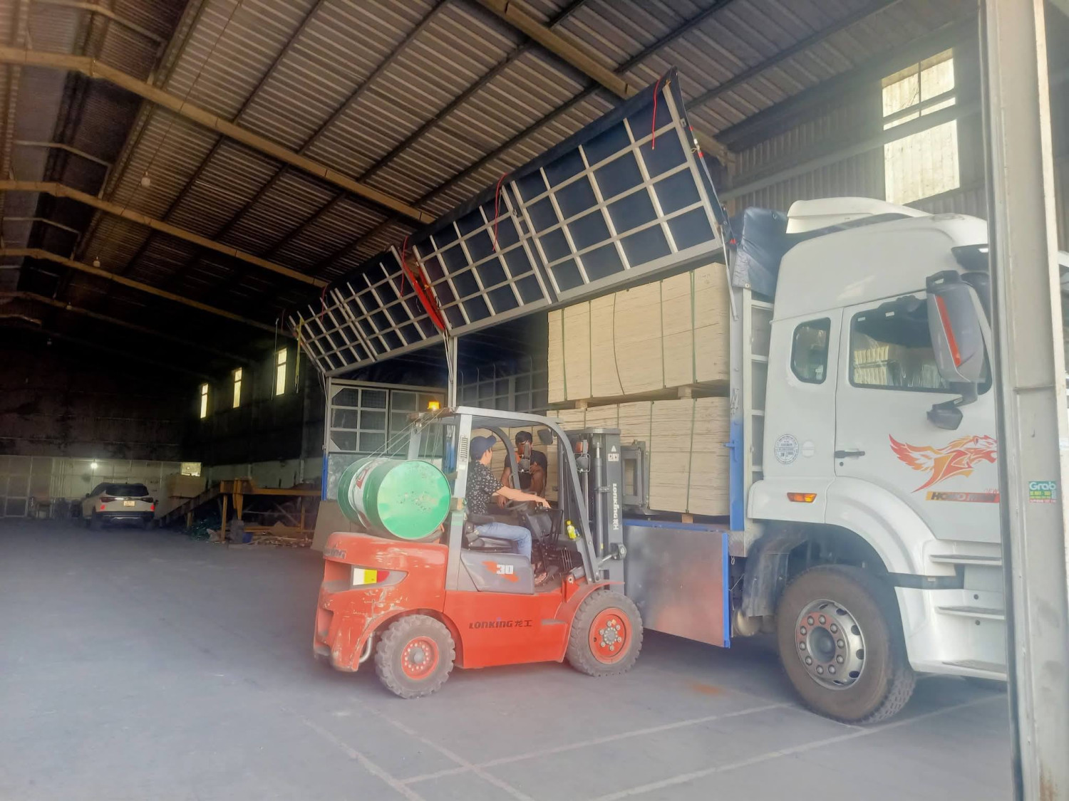 chuyen hang di tien giang